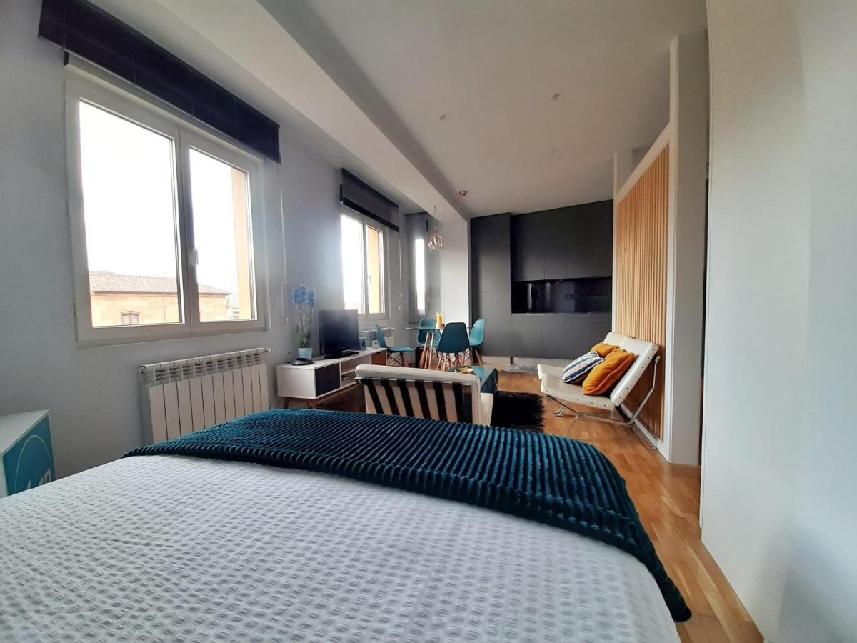 Apartamento Wamba - La Catedral โอเบียโด ภายนอก รูปภาพ