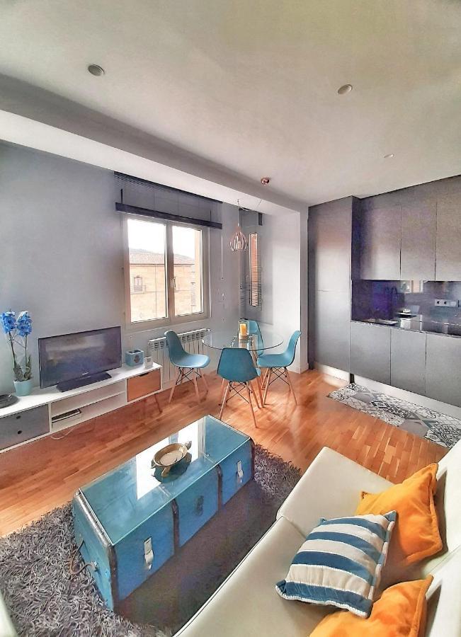 Apartamento Wamba - La Catedral โอเบียโด ภายนอก รูปภาพ