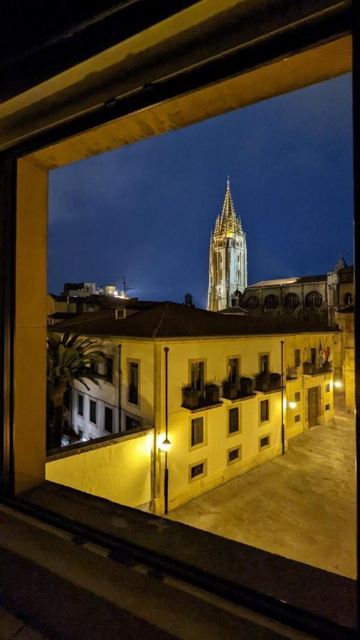 Apartamento Wamba - La Catedral โอเบียโด ภายนอก รูปภาพ